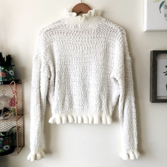 Ruffle Collared Sweaters